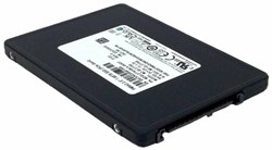 SSD Samsung MZQL27T6HBLA-00B7C - фото 58620